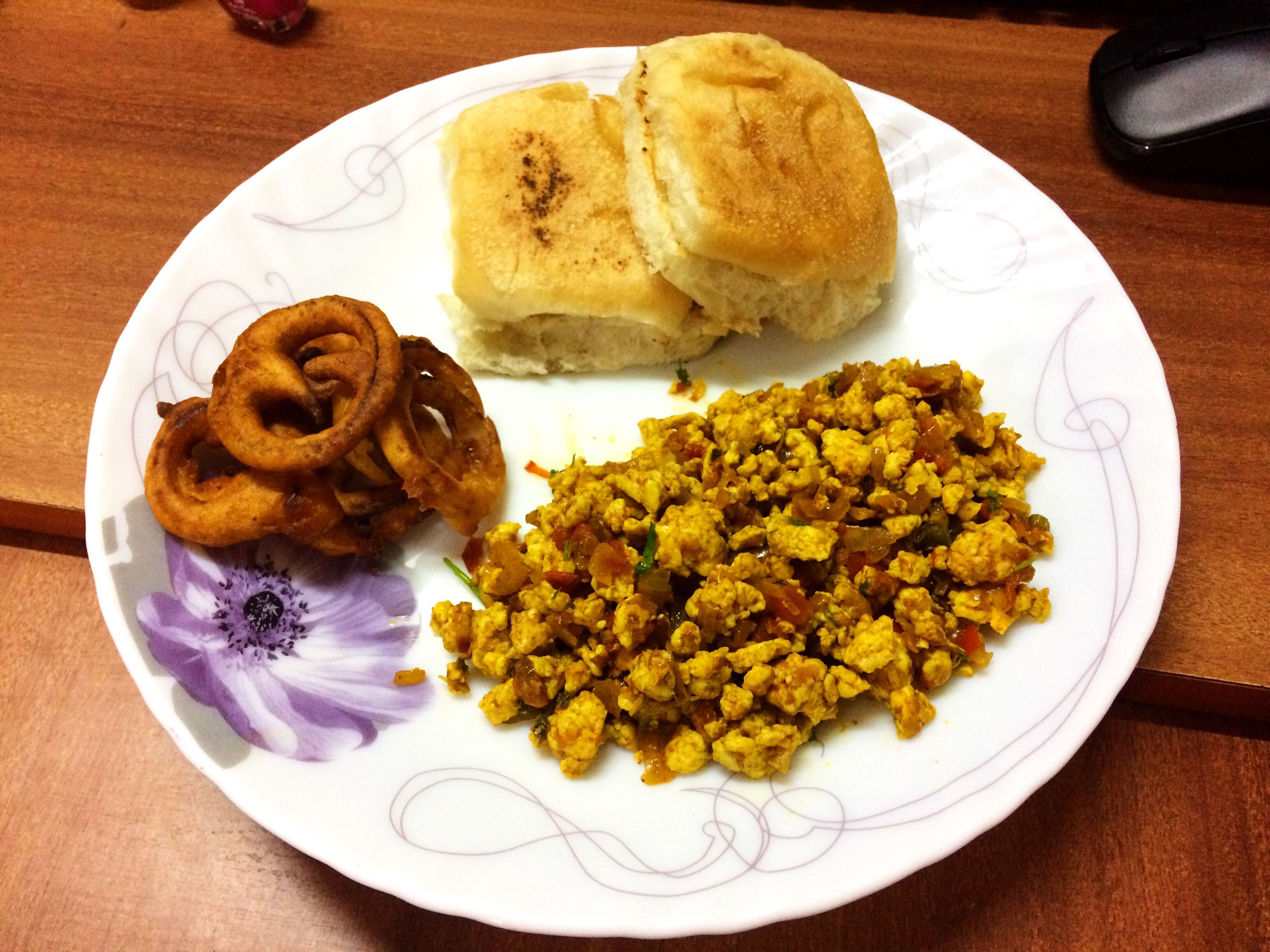 Bread & Scrambled Egg Bhurji with Garam Masala Infused Olive Oil