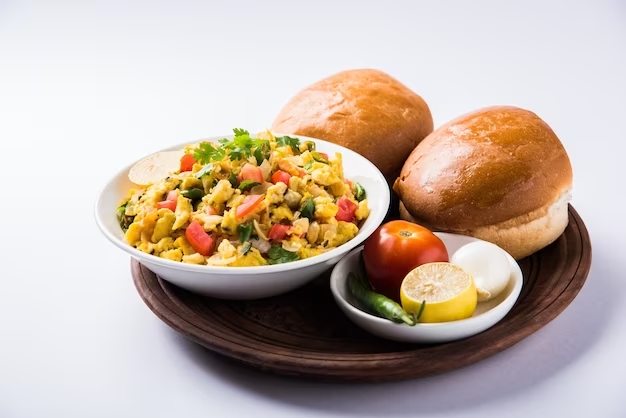 Bread-_-Scrambled-Egg-Bhurji-1